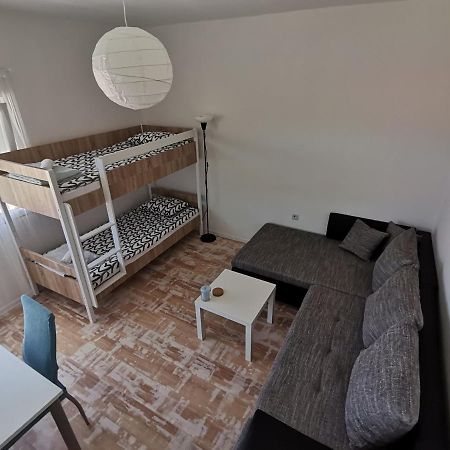 Ferienwohnung Ema & Mila 2 Knin Exterior foto