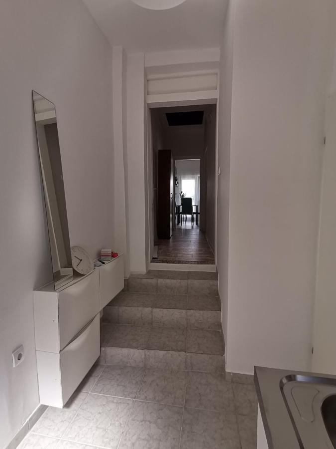Ferienwohnung Ema & Mila 2 Knin Exterior foto